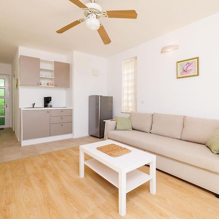 Apartments Neno Crikvenica Extérieur photo