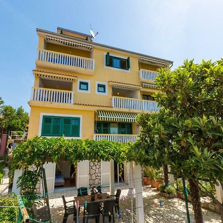 Apartments Neno Crikvenica Extérieur photo