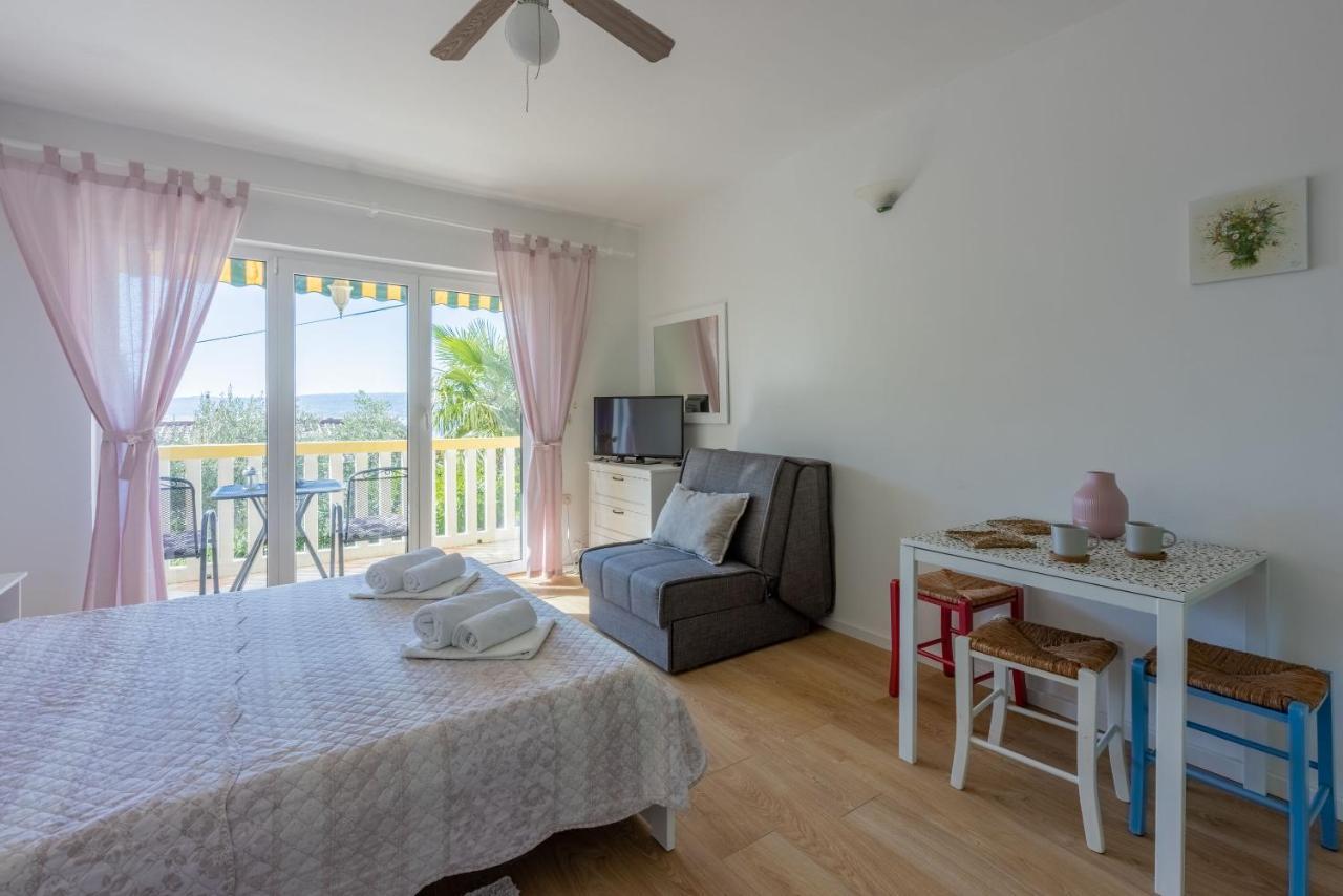 Apartments Neno Crikvenica Extérieur photo